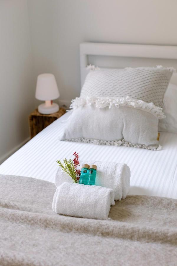 Beautiful And Bright With Terrace Apartmán